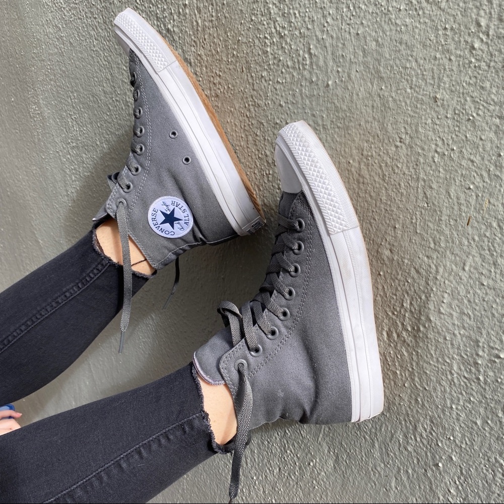 NWOT Converse Chuck Taylor II high tops - Picture 2 of 9